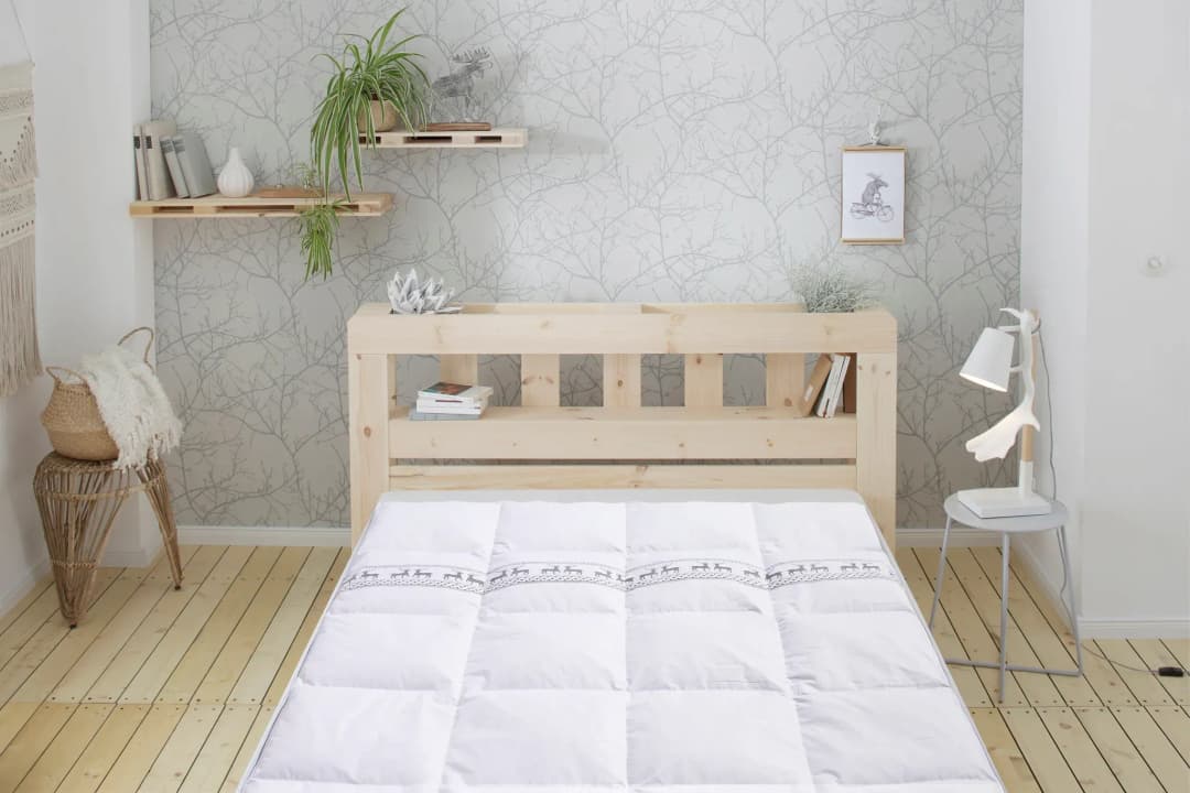 Daunenbettdecke OTTO HOME "Sorsele, Bettdecke 135x200 cm, 155x220 cm und weitere Größen", weiß, B:135cm L:200cm, Bezug: 100% Baumwolle. Füllung: 60% Entendaune, 40% Entenfeder, Bettdecken, Bettdecken, Sommer, Winter, 4 Jahreszeiten, Decke, Made in Germany