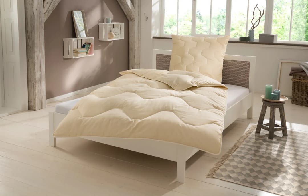 Naturfaserbettdecke OTTO HOME "Baumwolle 60 C, Bettdecke 135x200 cm, 155x220 cm, 200x200 cm", beige (natur), B:135cm L:200cm, Bezug: 100% Baumwolle. Füllung: 100% Baumwolle, Bettdecken, Bettdecken, Sommer, Winter, 4 Jahreszeiten, Decke, Made in Germany