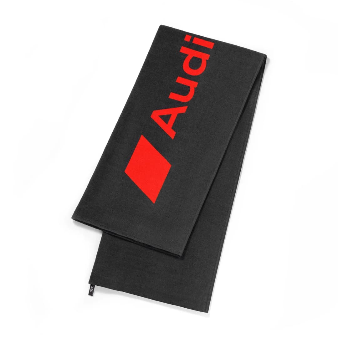 Audi Badetuch 80 x 180 cm grau mit rotem Schriftzug