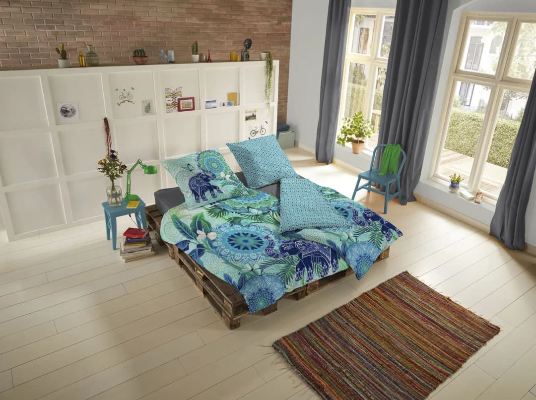Isara multi 155 x 220 + 80 x 80 cm